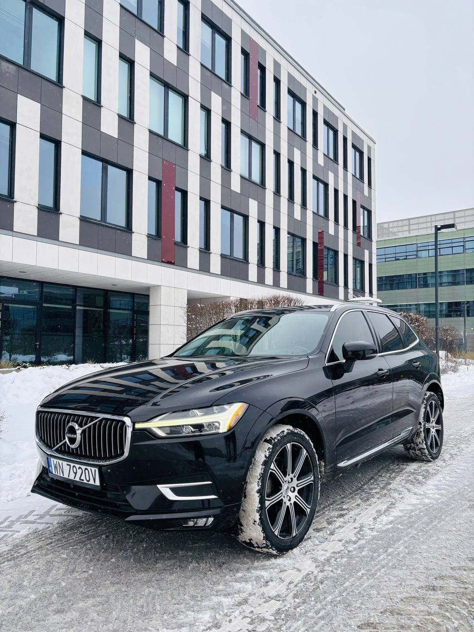 2021 Volvo XC60 INSCRIPTN